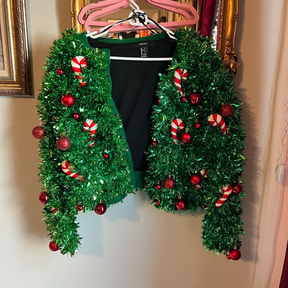 🎄 Forever 21 ugly Christmas sweater 🎄